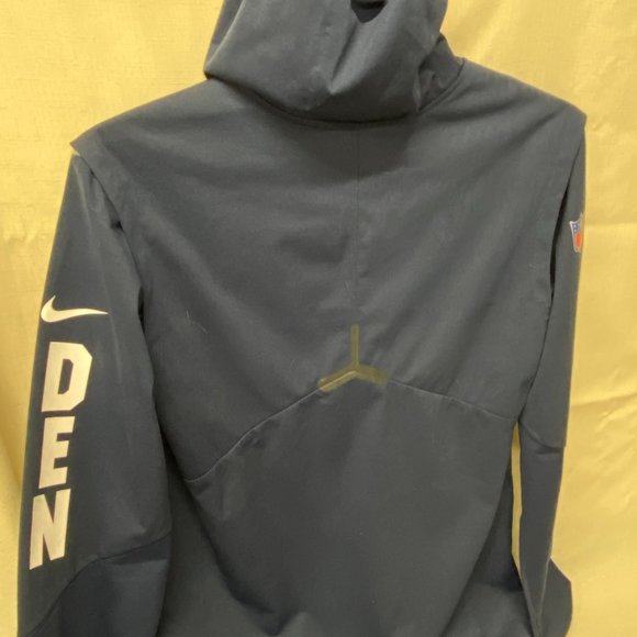 Nike Denver Bronco Men's Hooded Windbreaker - Picture 4 of 5
